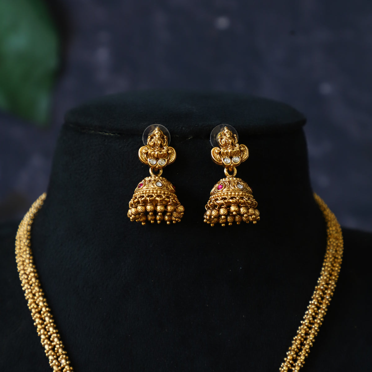 LAKSHMI NECKPIECE