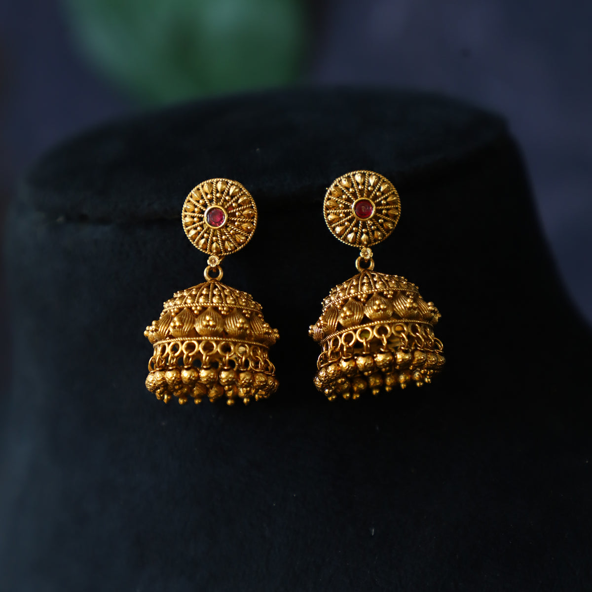 RAJ EARRING