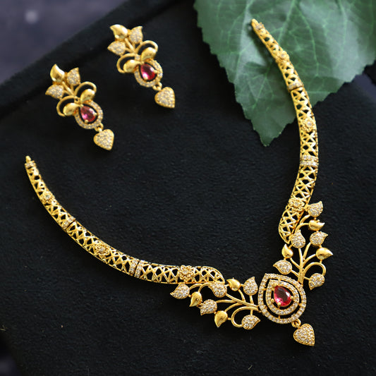 LIAM NECKPIECE