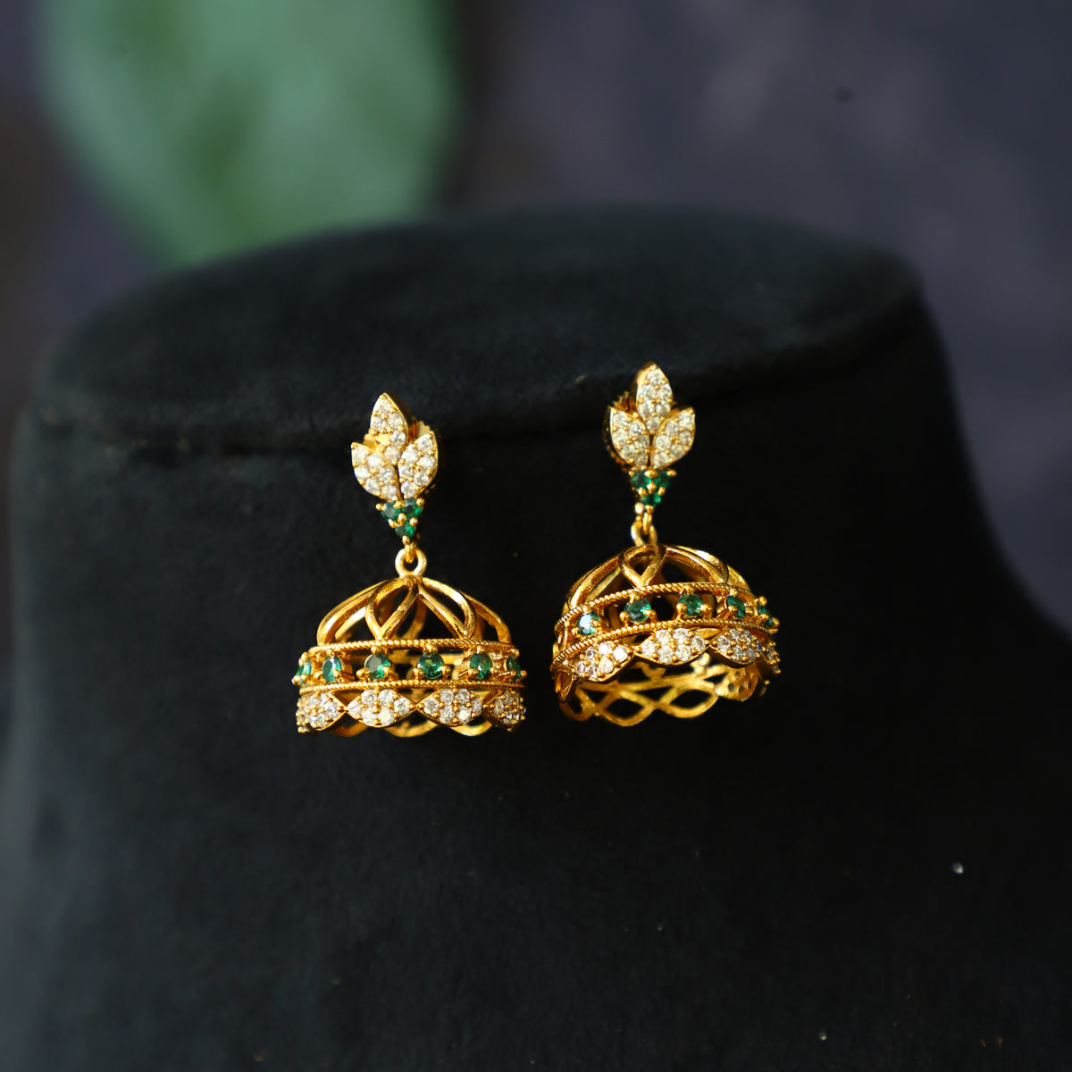 DIAMOND JHUMKA