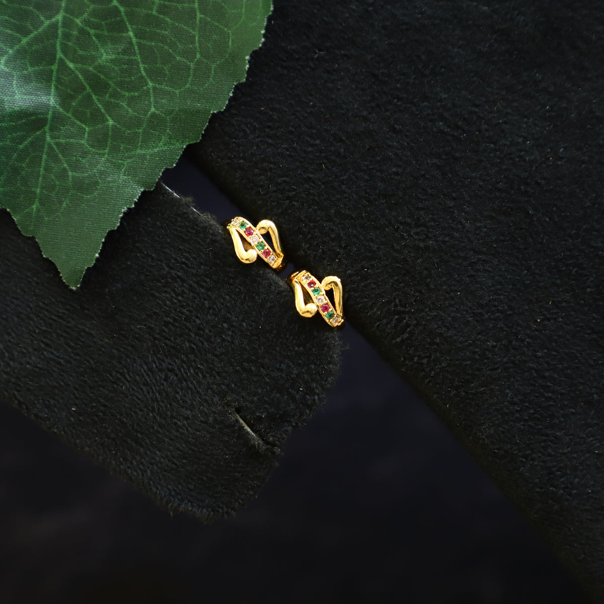 JEYA EARRING
