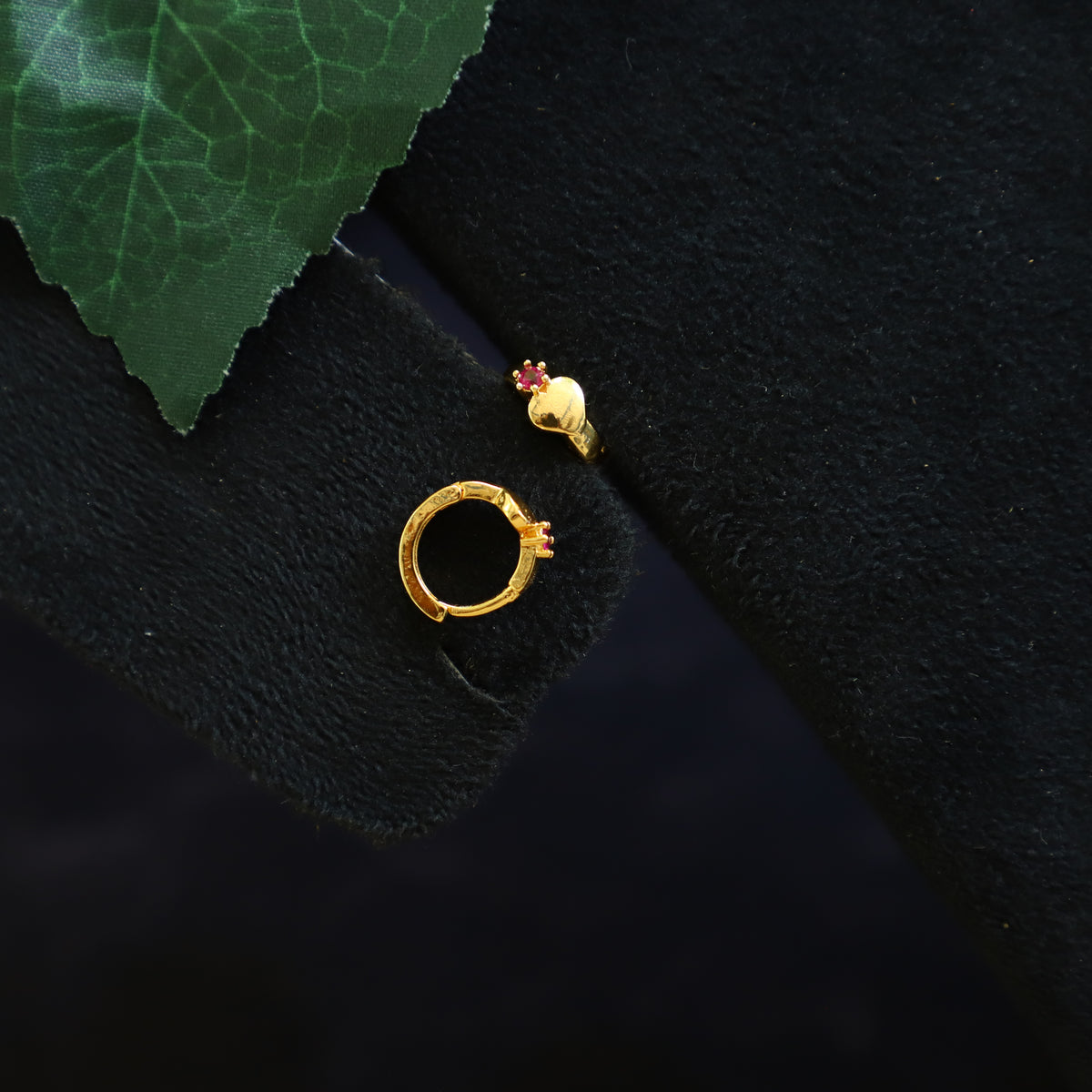 GALE EARRING