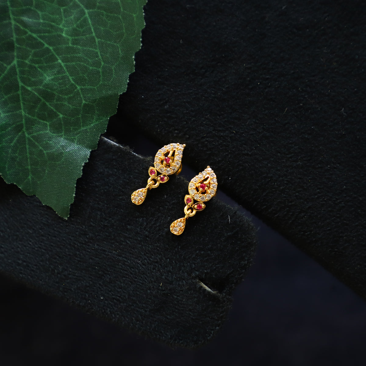 SARVO EARRING