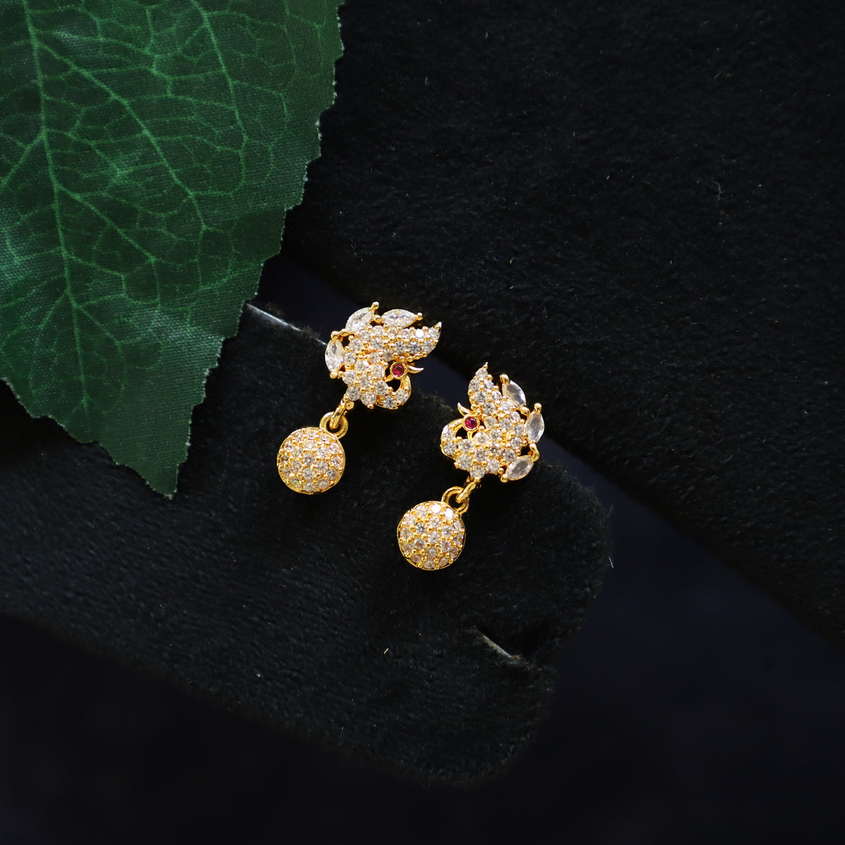 AMMU EARRING