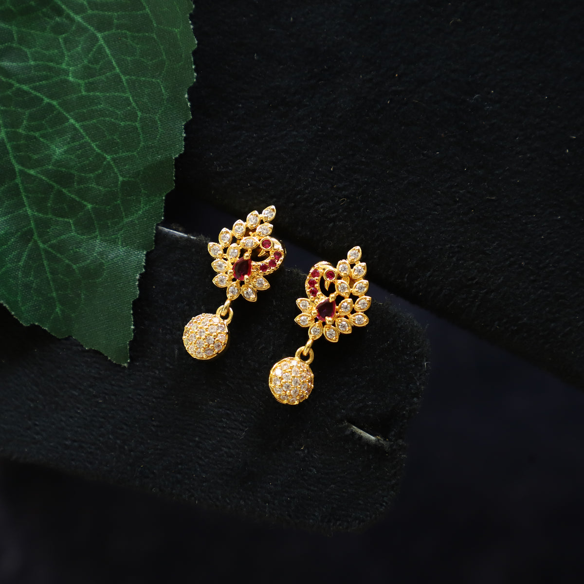 AMIRTHA EARRING
