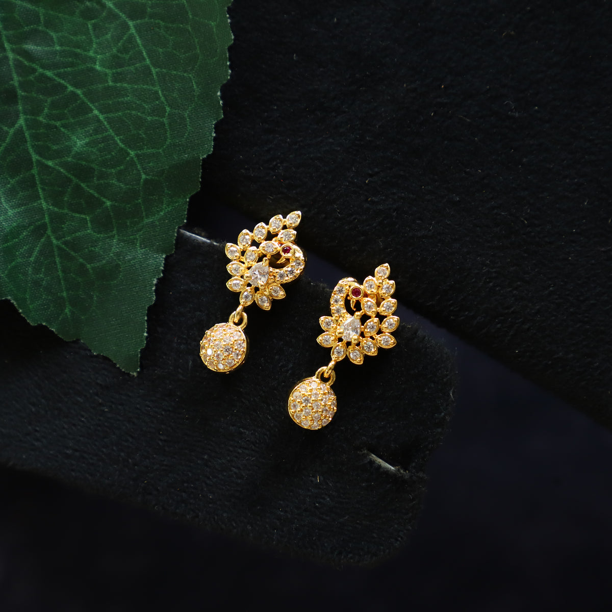 AMIRTHA EARRING