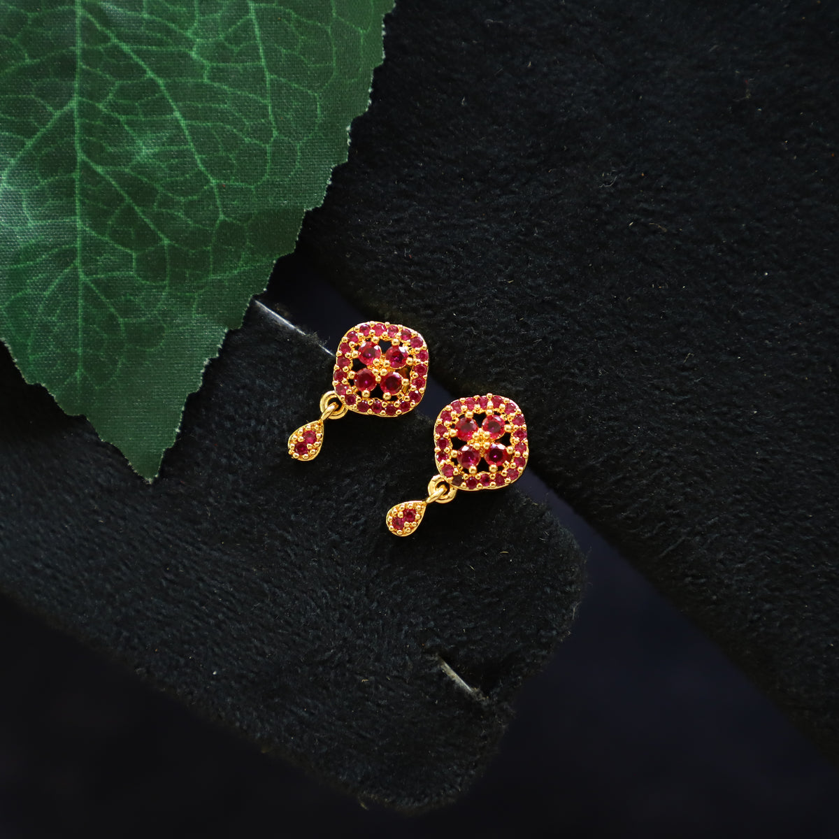 BOOST EARRING