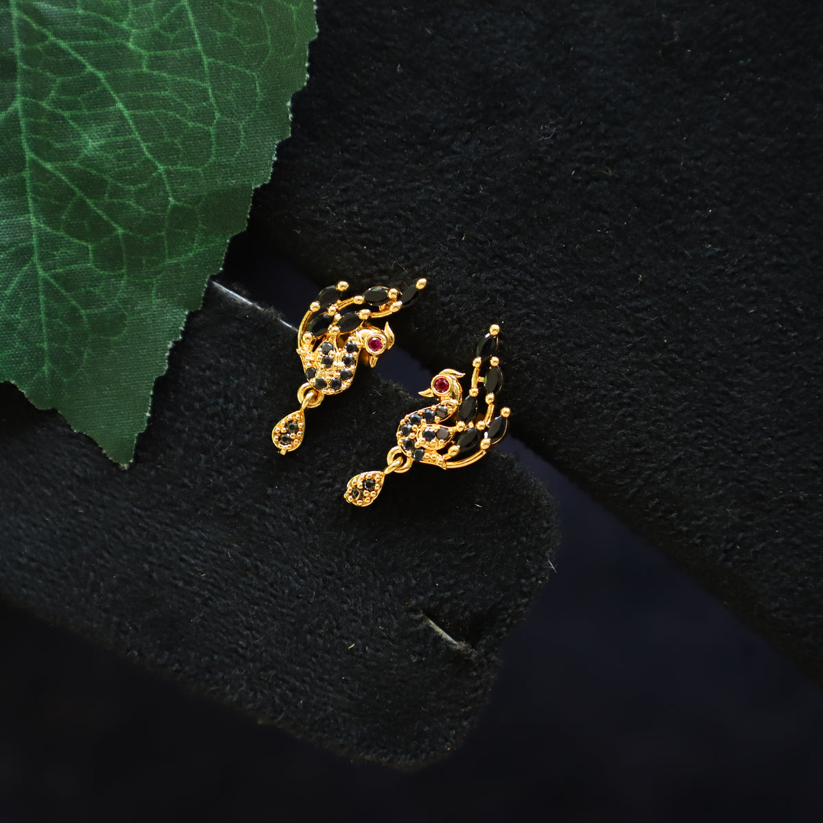 SALINI EARRING