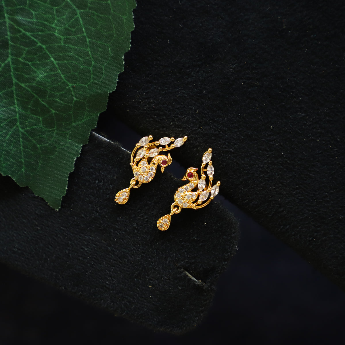 SALINI EARRING