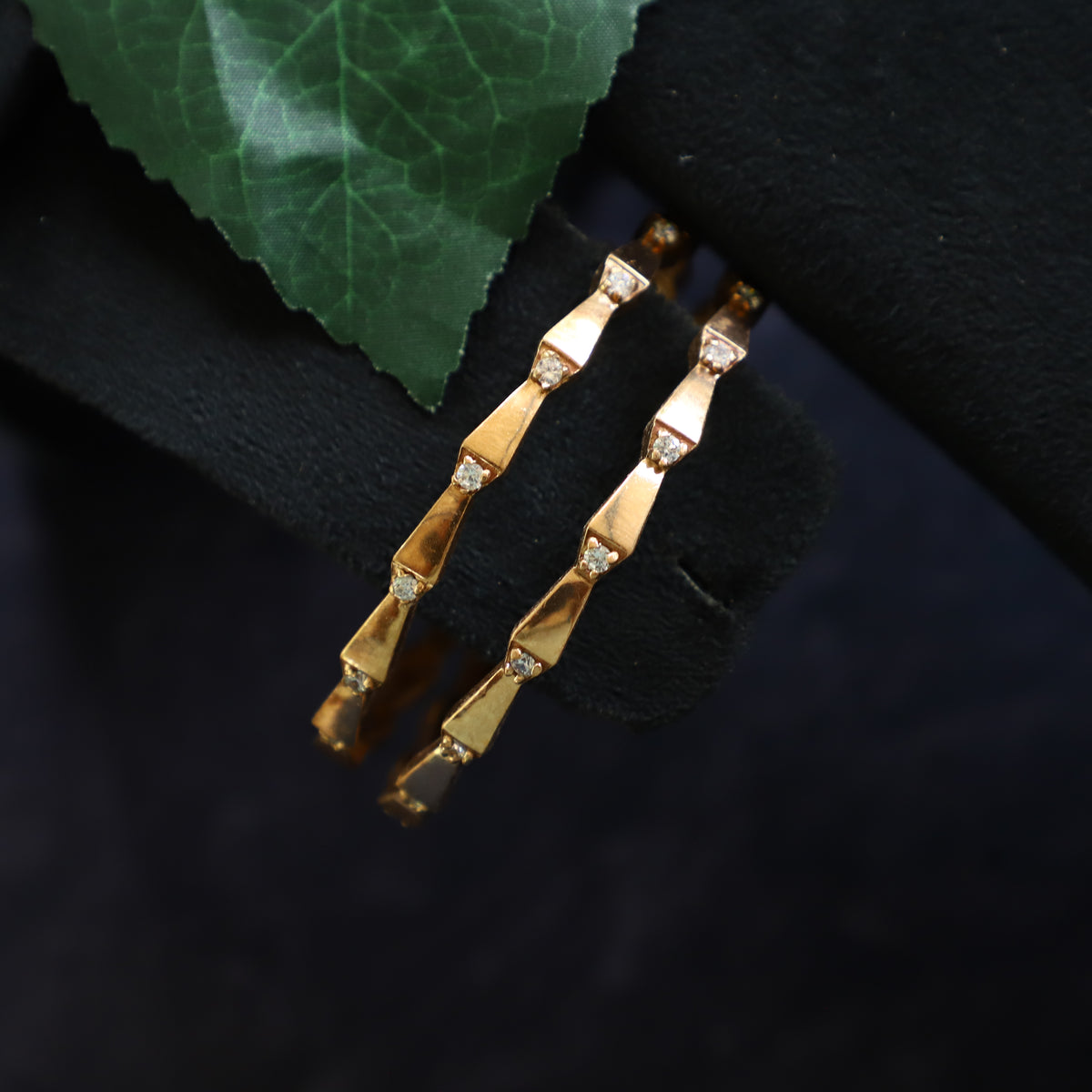 AERIE BANGLE