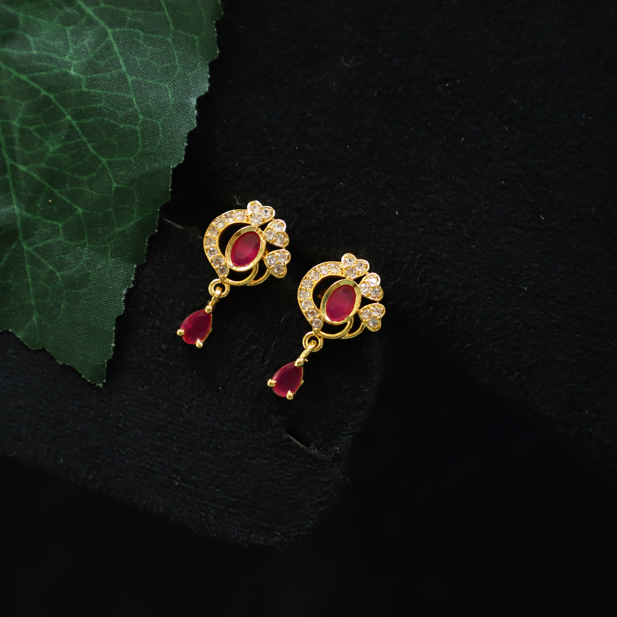 ANJU EARRING