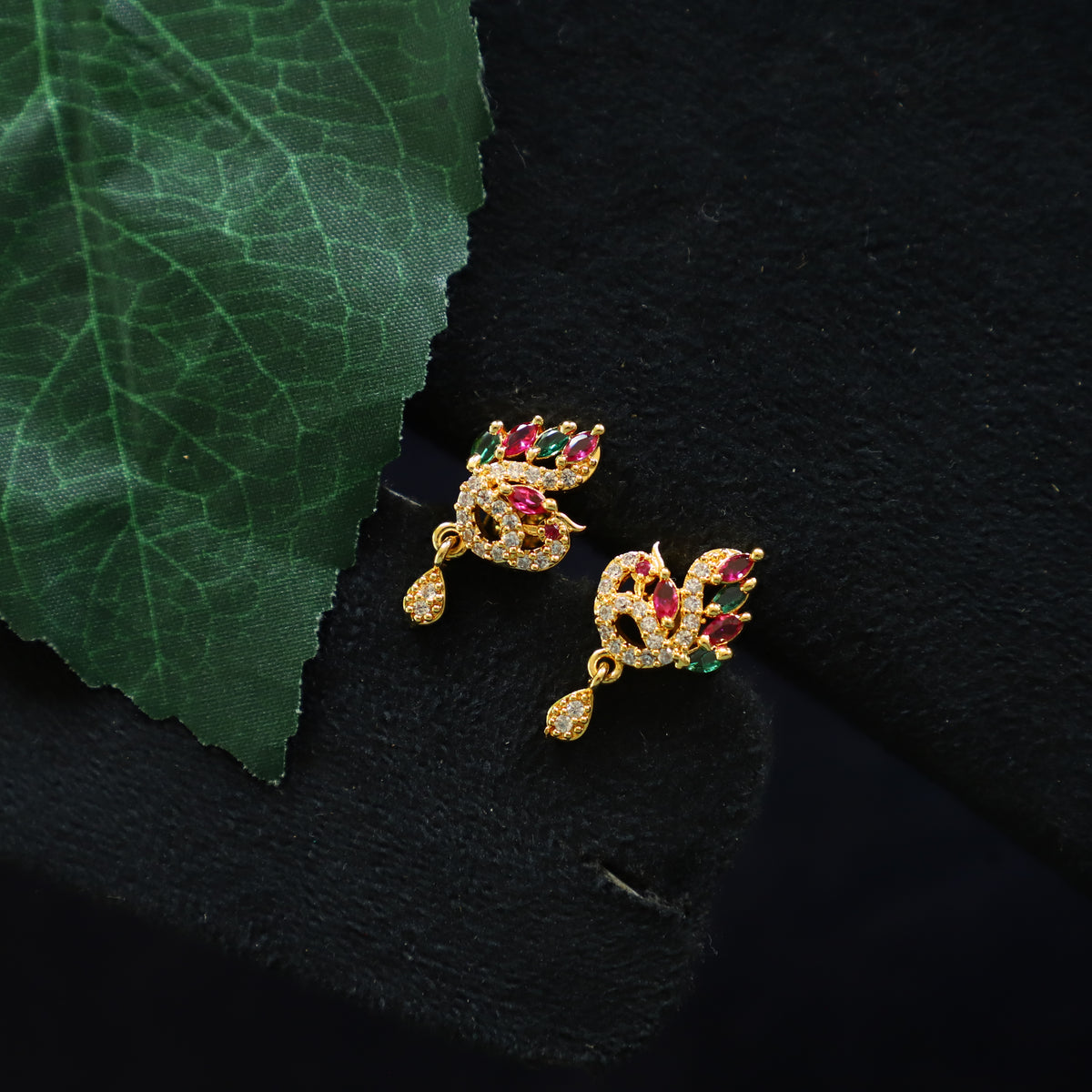 SARVO EARRING
