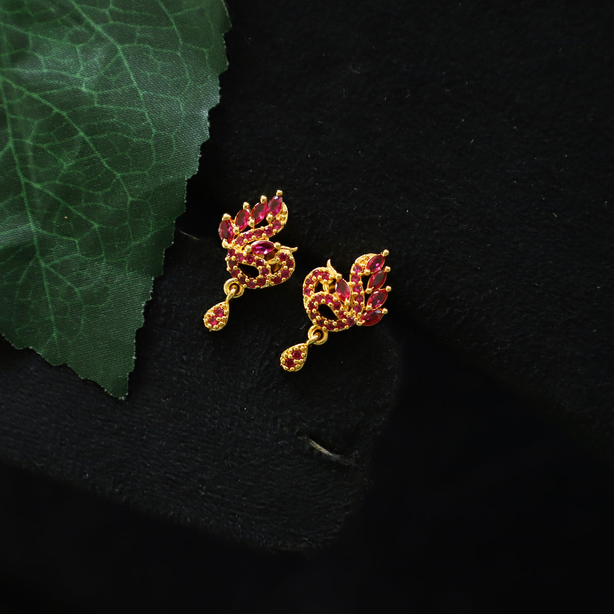 SARVO EARRING