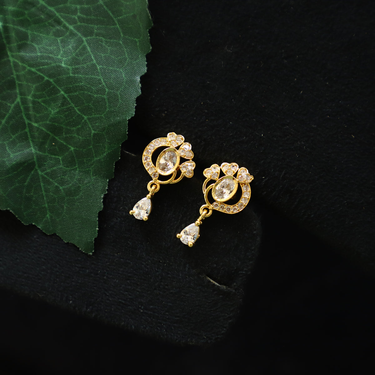 ANJU EARRING