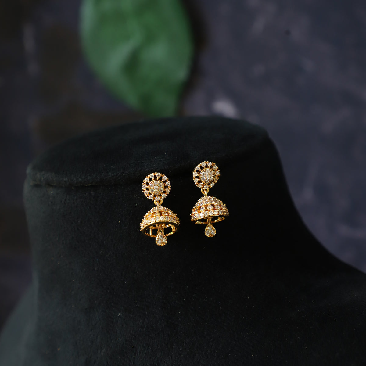 BOVNIE EARRING