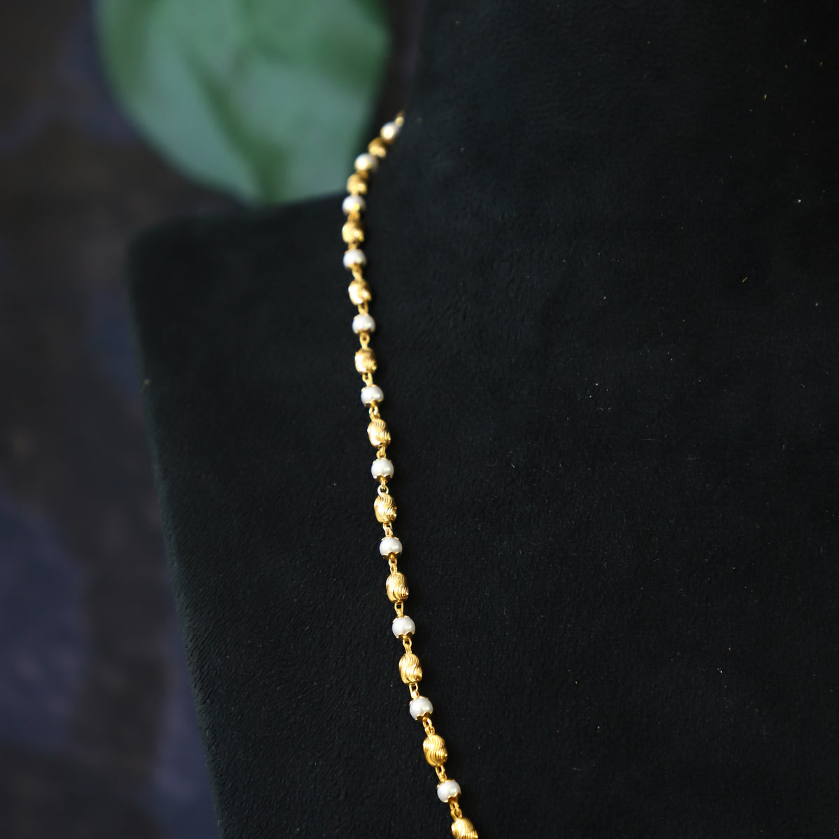 CHLOE BEAD CHAIN