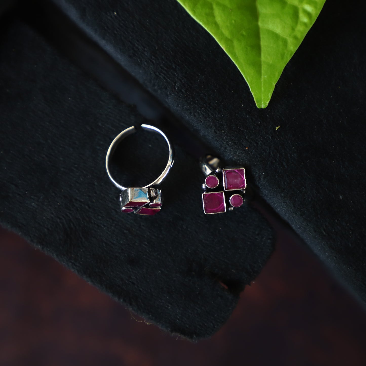 SQUARE TOE RING