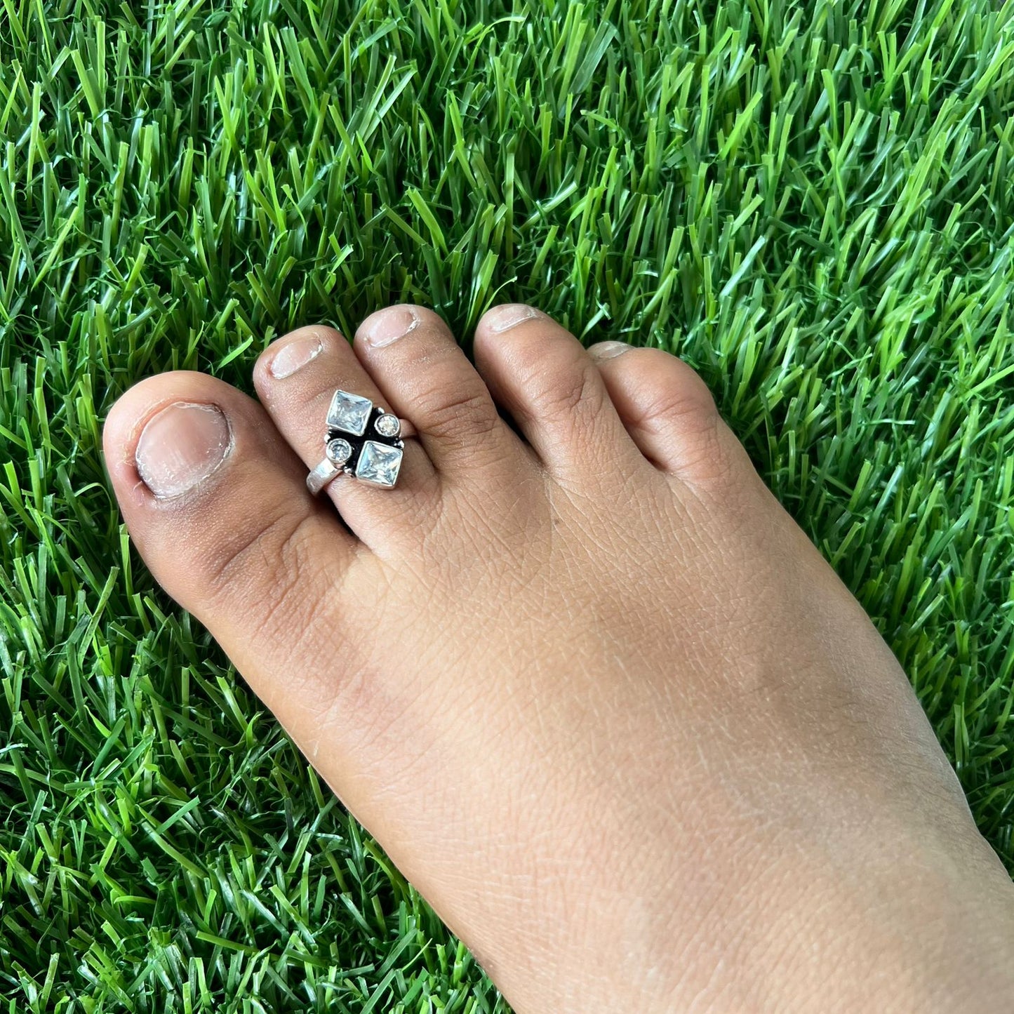 toe rings - Antique Silver