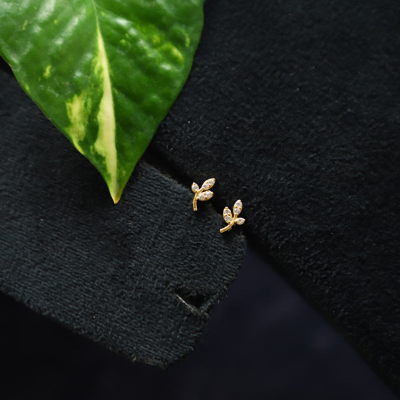CARP EARRING
