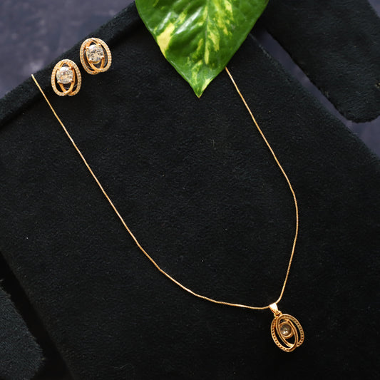 LARVA CHAIN