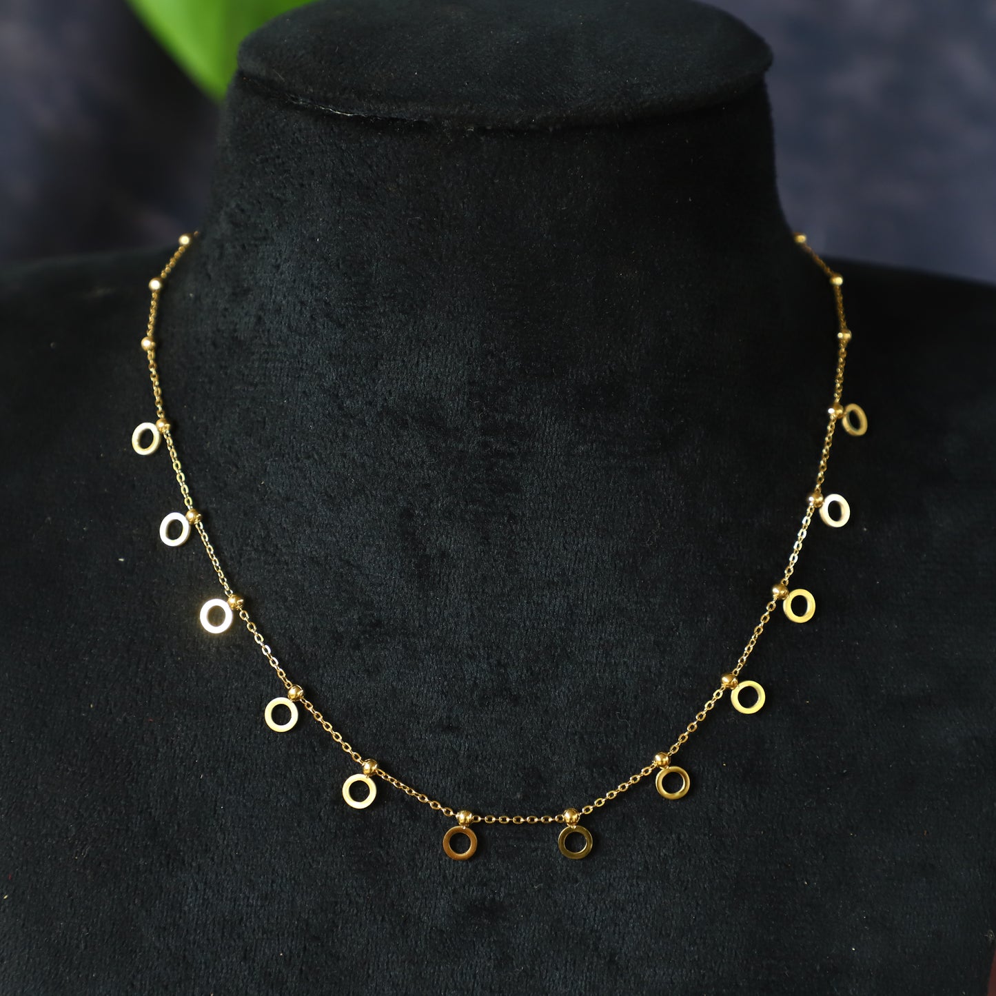 TINY CHAIN;