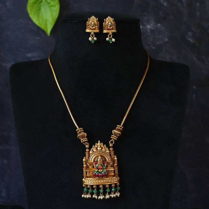 PREETY NECK SET