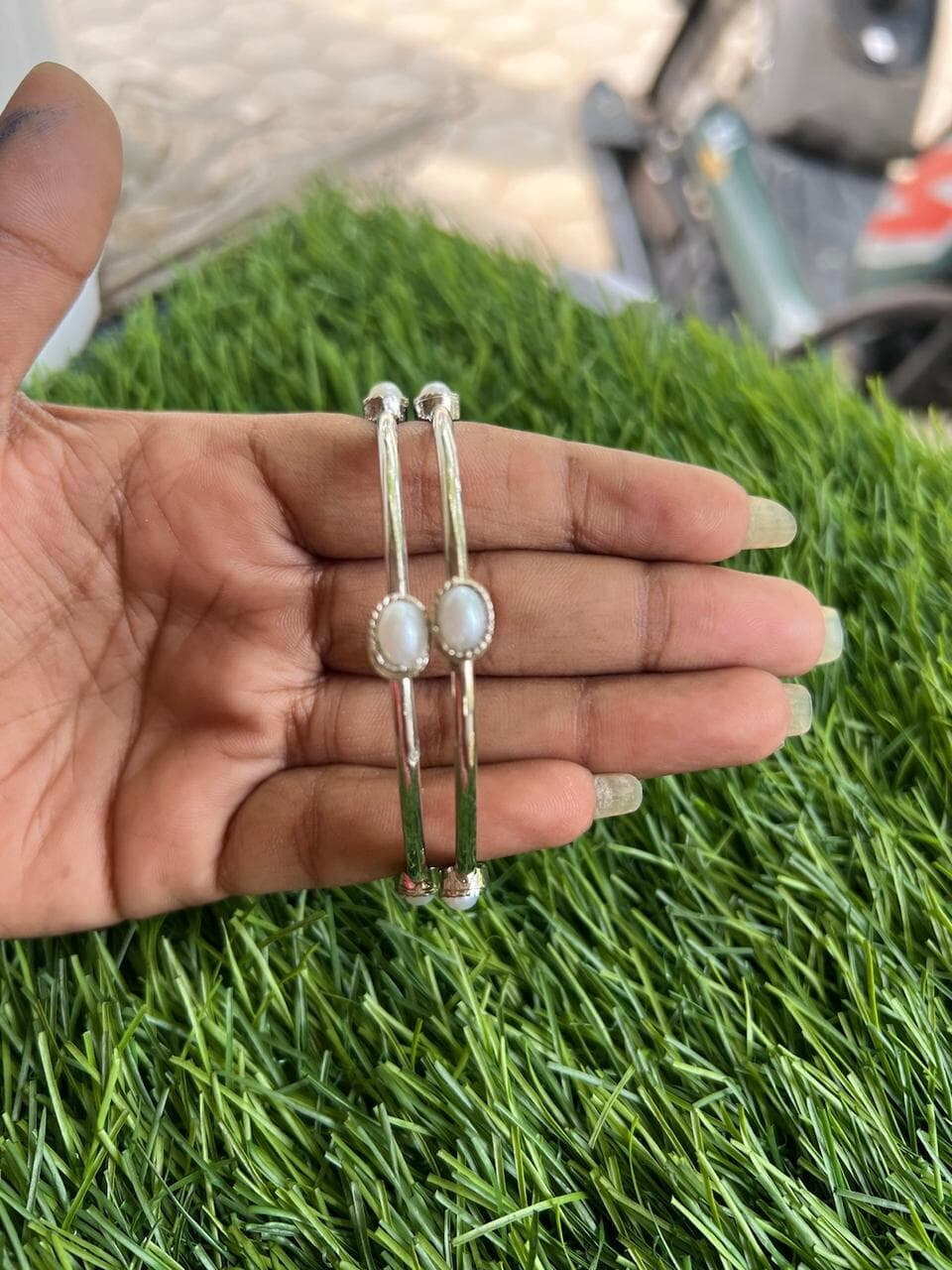 'PEARL BANGLES'