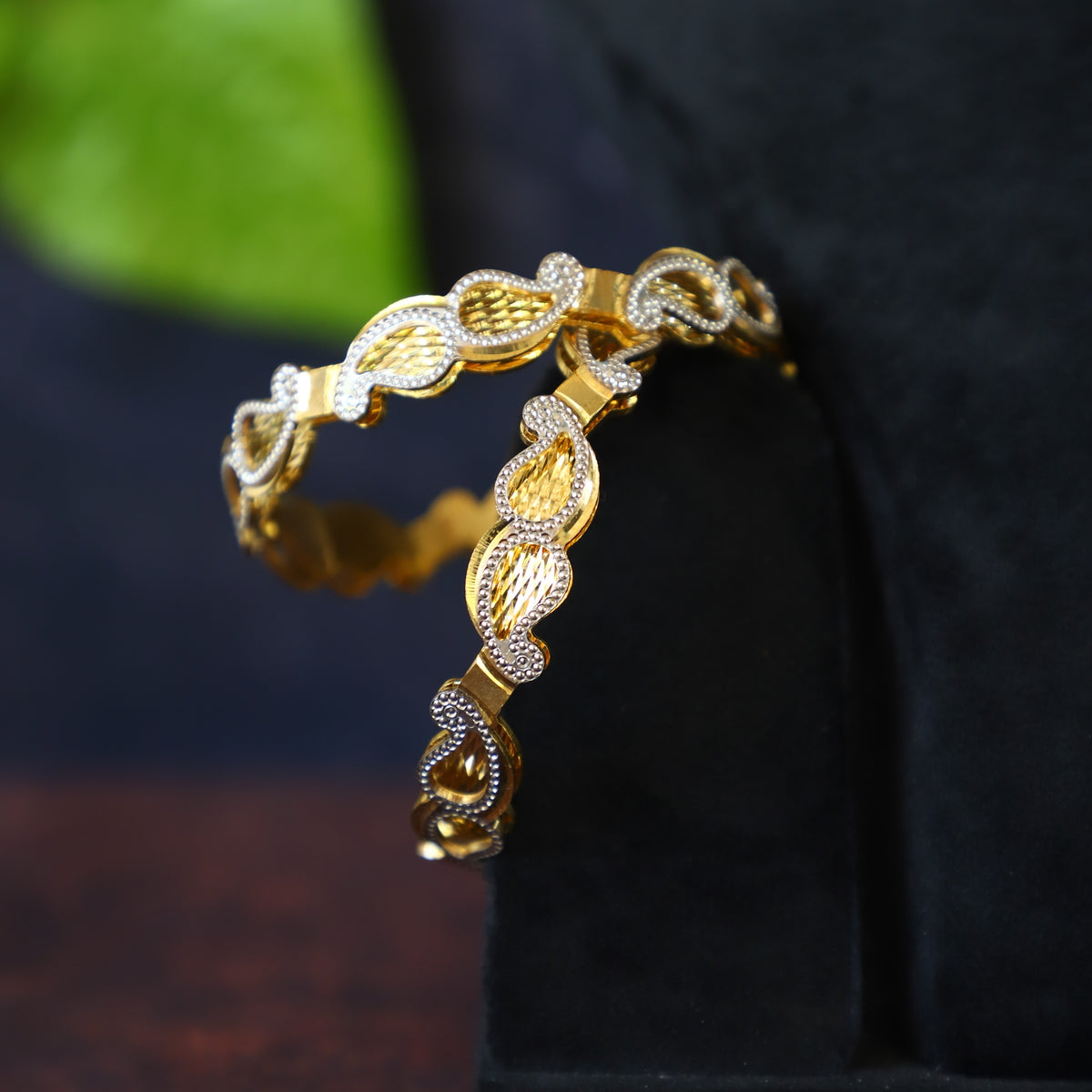 FISY BANGLE