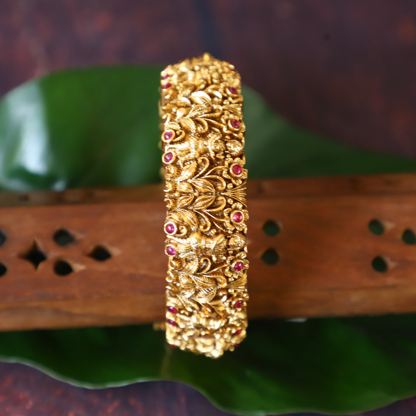 CRAFT BANGLES