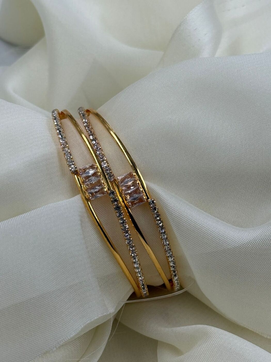 GOLD FINISH  BANGELS
