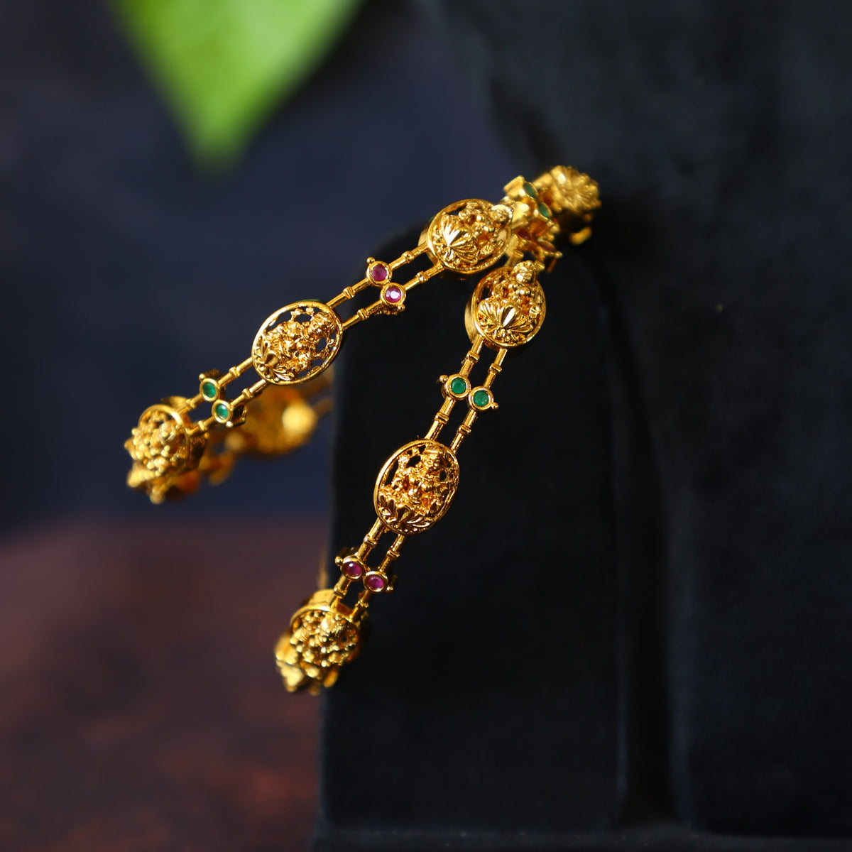 HADAR BANGLE