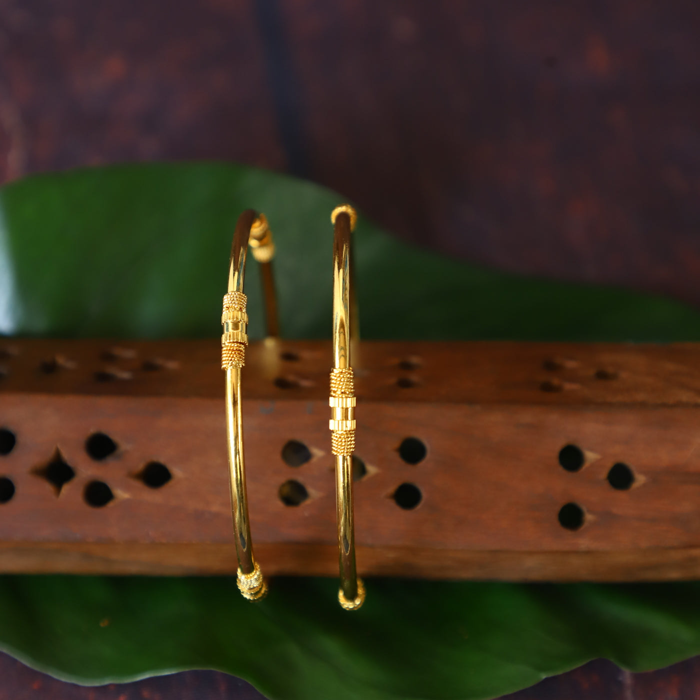 NAVIKA BANGLES