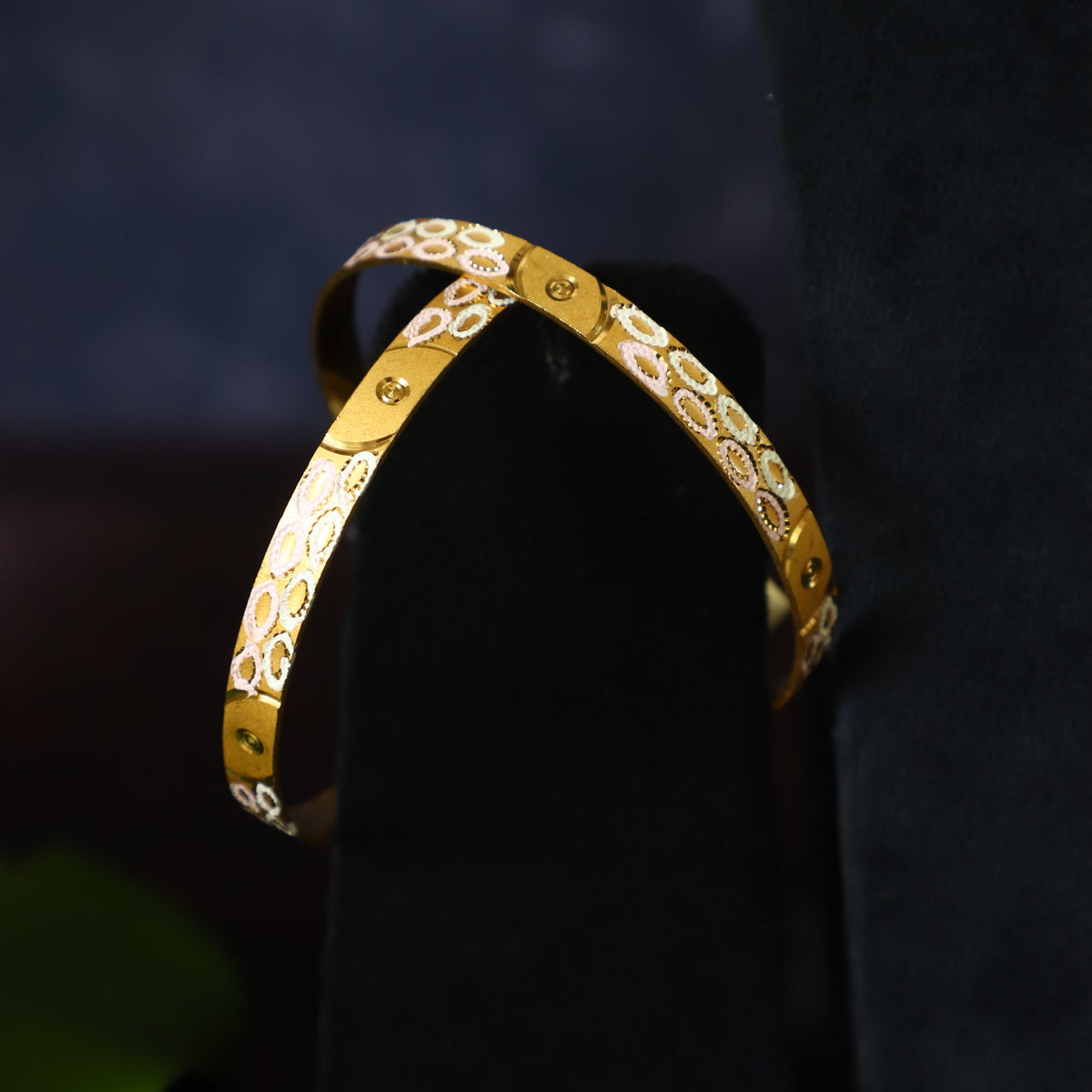 'FANCY'' BANGLES