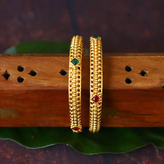 ELEGANT BANGLES