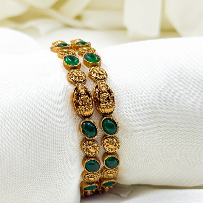 EMERALD GREEN BANGLE
