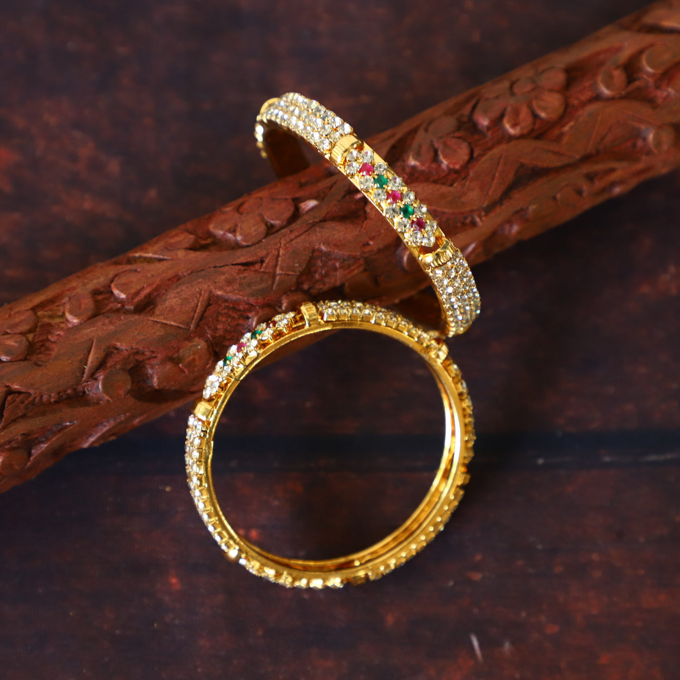 AD AMIKA BANGLES