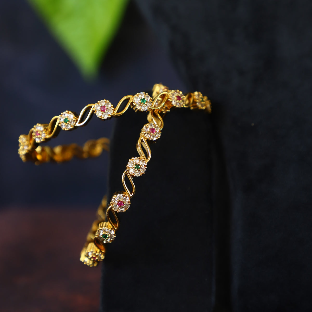 CANOPUS BANGLES
