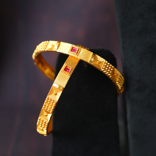 REPLLICA BANGLES