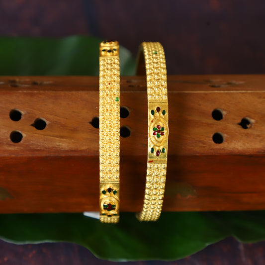 ANTIQUE BANGLE