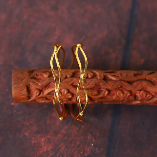 'SRING' BANGLES