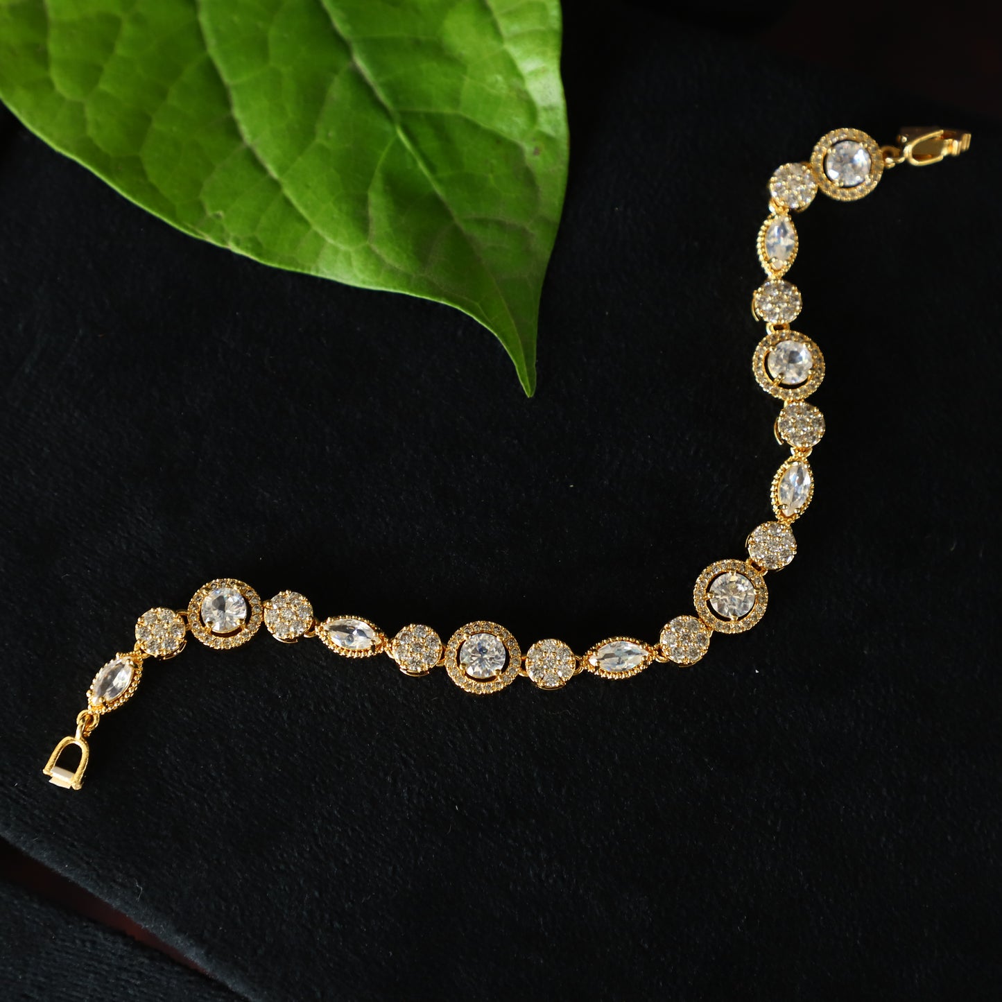 IRIS BRACELET