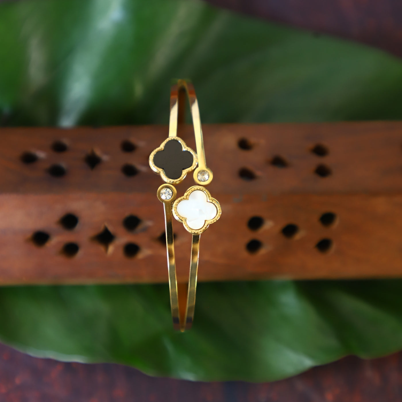 DEVINE BRACELET