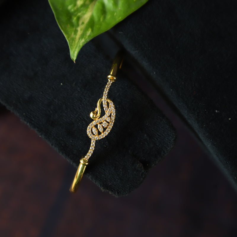 GRACEFUL BRACELET