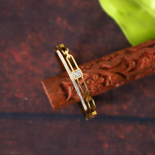 DIAMOND BRACELET