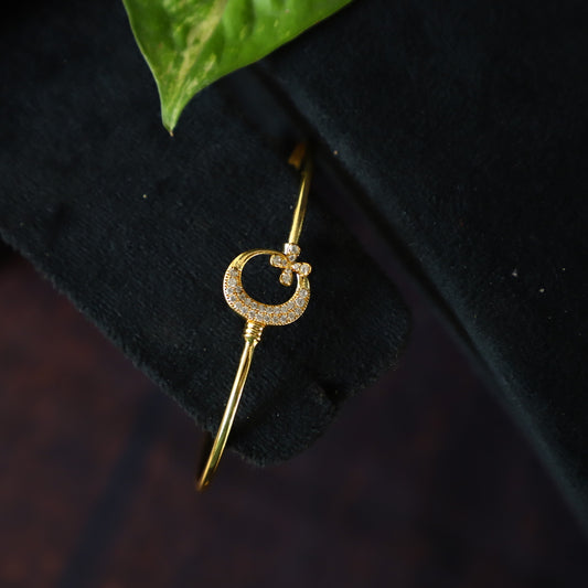 LOVELEY BRACELET
