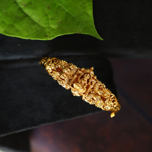 LAXI BRACELET;