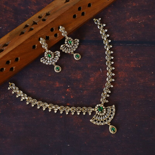 KALIKAM NECKPIECE