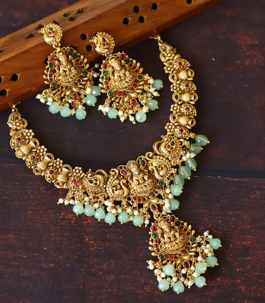 PAVAKAI LAXI NECKPIECE