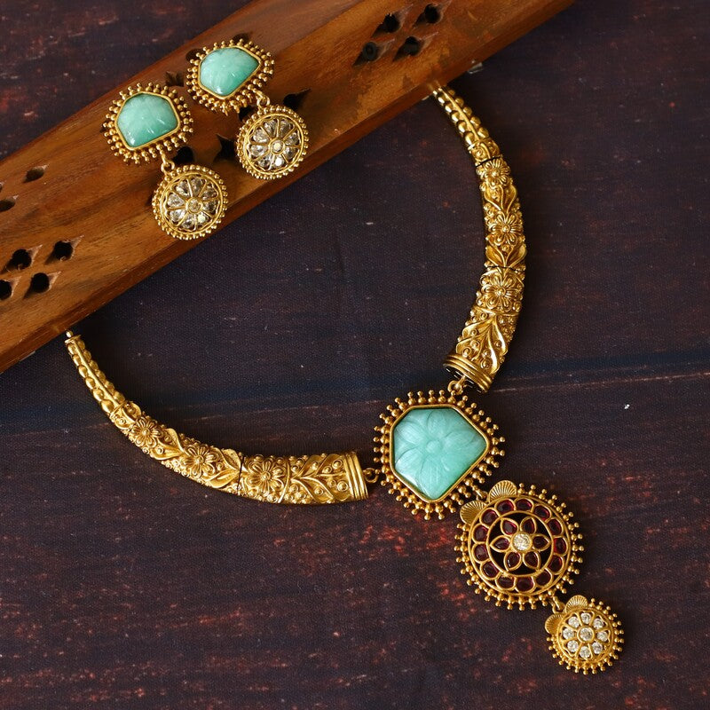 GORGEOUS ATTIGAI