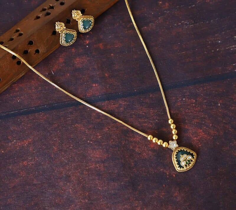 TURQUOISE STONE NECKSET
